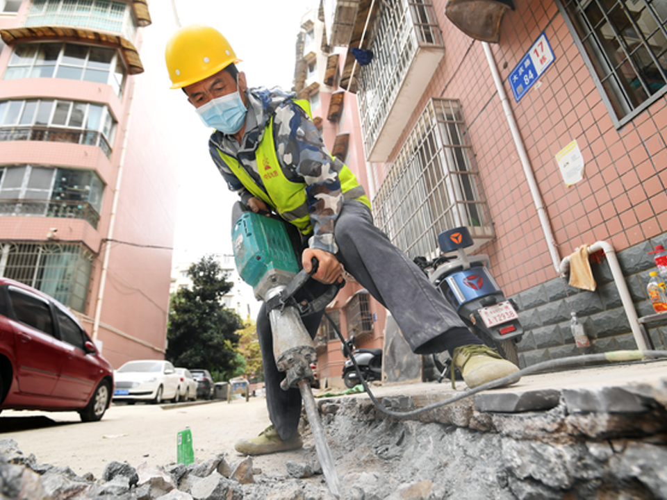 “智能地釘”預警系統(tǒng)